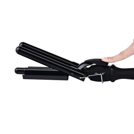 Triple Barrel Hair Waver for Beachy Waves