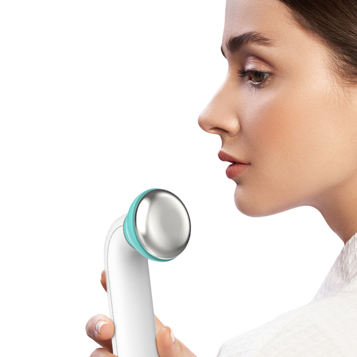 Stainless Steel Ice Face Roller for a Cooling Routine